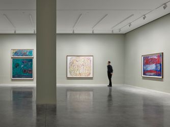 Exhibition view: Mimi Lauter, Ruach, White Cube, Bermondsey, London (5 April–21 May 2023). Courtesy White Cube.