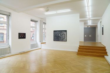 Exhibition view: Kyungwoo Chun, Most Beautiful, Bernhard Knaus Fine Art, Frankfurt ( 28 July–28 August 2021). Courtesy Bernhard Knaus Fine Art.