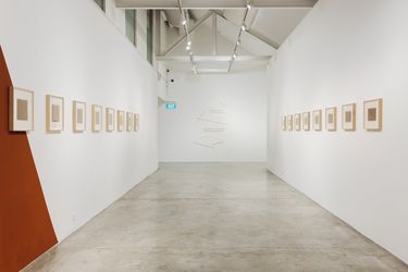 Exhibition view: The Lines Fall Where They May, Curated by Jason Wee, STPI Creative Workshop & Gallery (9 November–5 December 2021). Courtesy STPI. 
