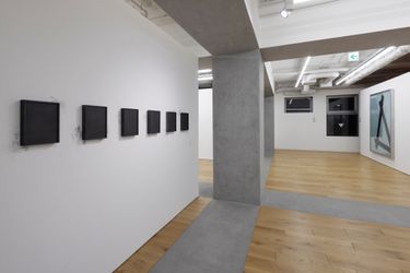 Exhibition view: Ryan Gander, Killing Time, Taro Nasu, Tokyo (9 July–6 August 2022). Courtesy Taro Nasu. Photo: Keizo Kioku