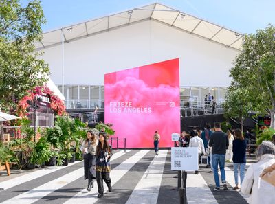 Frieze L.A. 2023: the Biggest Sales and Celebrities