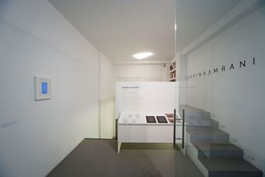 Exhibition view: Nicène Kossentini, Paraître, Sabrina Amrani Gallery, Madera, 23, Madrid (11 September–19 October 2012). Courtesy Sabrina Amrani Gallery.