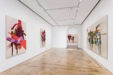 Exhibition view: Elizabeth Neel, Limb after Limb, Pilar Corrias, Saville Row (16 September–23 October 2021). Courtesy the artist and Pilar Corrias, London.