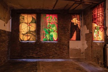 Exhibition view: Lewis Miller, Curtains, The Modern Institute, Aird's Lane, Glasgow (7 May–22 June 2022). Courtesy The Modern Institute.