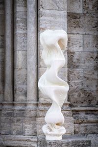 White by Susanne Thiemann contemporary artwork sculpture