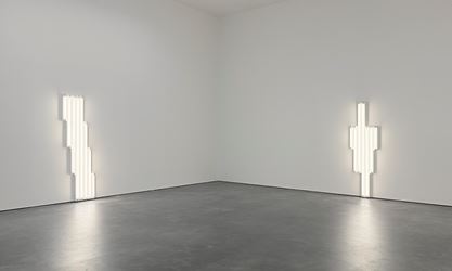 Exhibition view: Dan Flavin, in daylight or cool white, David Zwirner, 20th Street, New York (21 February–14 April 2018). Courtesy David Zwirner.