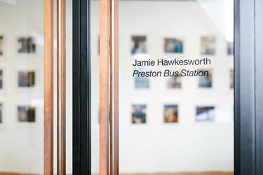 Jamie Hawkesworth, Preston Bus Station, Taka Ishii Gallery Photography / Film, Tokyo (2–31 August 2019). Courtesy Taka Ishii Gallery Photography / Film. Photo: Kenji Takahashi.