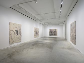 Exhibition view: Henry Moore, Tapestries, Hauser & Wirth, Hong Kong (23 September–27 November 2021). © The Henry Moore Foundation / DACS, London. Courtesy Henry Moore Family Collection and Hauser & Wirth. Reproduced by permission of The Henry Moore Foundation. Photo: Kitmin Lee.