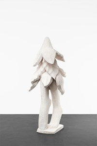 wie schnell ist nichts passiert by Melike Kara contemporary artwork sculpture
