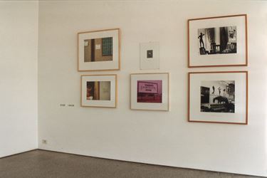 Exhibition view: Group Exhibition, Accrochage III, Galerie Greta Meert (26 May–9 July 1994). Courtesy Galerie Greta Meert