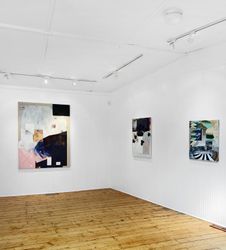 Exhibition view: Group Exhibition, Beyond the Surface, Hollis Taggart, Southport (5 March–30 April 2022). Courtesy Hollis Taggart.