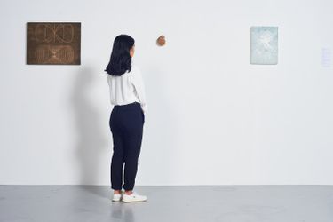 Exhibition view: Filippo Sciascia, All We Have, Yeo Workshop, Singapore (6 March – 30 April 2021). Courtesy Yeo Workshop. Photographed by Jonathan Tan.(left) Primitive Mornings, 2020. Oil on canvas. 45 x 59 cm.(right) Untitled, 2020. Fossilised shell. 12 x 9.5 x 5.5 cm.(middle) Lux Lumina, 2020. Gesso, oil on canvas. 41 x 29 cm.