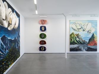 Exhibition view: Ken Taylor, Mountains and Roses, Simchowitz, Los Angeles (6 March–10 April 2021). Courtesy Simchowitz.
