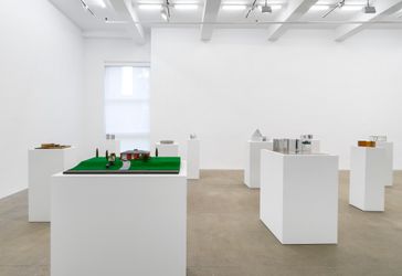 Exhibition view: Dan Graham, Is There Life After Breakfast?, Marian Goodman Gallery, New York (15 March–29 April 2023). Courtesy Marian Goodman Gallery.