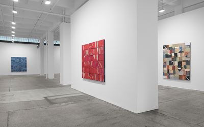 Samuel Levi Jones, Burning all illusion, 2016, Exhibition view. Courtesy Galerie Lelong, New York.