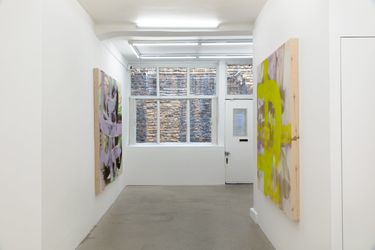 Exhibition view: Solo Exhibition, Betsy Bradley, Vardaxoglou, London (1 September–1 October 2022). Courtesy Vardaxoglou.