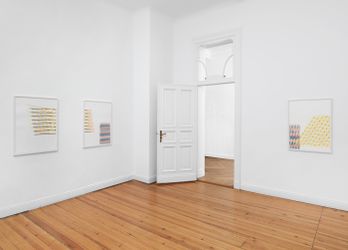 Exhibition view: Tomma Abts, Galerie Buchholz, Berlin (10 November 2017–13 January 2018). Courtesy Galerie Buchholz.