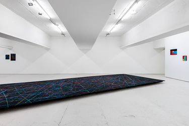 Exhibition view: Alice Anderson, Hyperlinks, KÖNIG GALERIE, London (13 April–22 May 2021). Courtesy KÖNIG GALERIE. Photo: Damian Griffiths.
