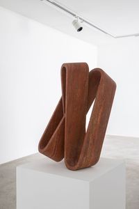 Interazione 2.2 by Gianpietro Carlesso contemporary artwork sculpture