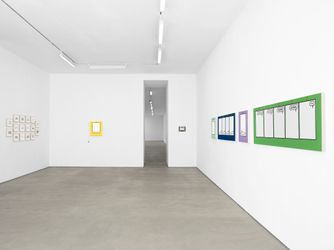 Exhibition view: Daren Bader, Wonths every few Monce, Sadie Coles, Kingly Street, London (22 September–22 October 2022). © Darren Bader. Courtesy Sadie Coles HQ, London. Photo: Katie Morrison.