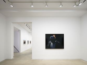 Exhibition view: Philip-Lorca diCorcia, David Zwirner, Hong Kong (10 September–12 October 2019). Courtesy David Zwirner.
