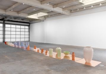 Exhibition view: Shio Kusaka, one light year, David Zwirner, 19th Street, New York (23 March–30 April 2022). Courtesy David Zwirner. 