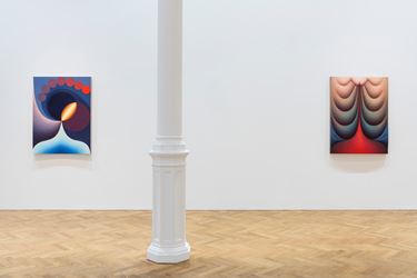 Exhibition view: Loie Hollowell, Pace Gallery, London (28 August–20 September 2018). © Loie Hollowell. Courtesy Pace Gallery.