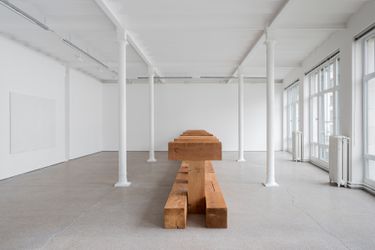 Exhibition view: Carl Andre, Galerie Greta Meert, Brussels (16 November 2017–13 January 2018). Courtesy Galerie Greta Meert.