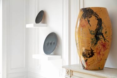 Exhibition view: Lucio Fontana, Fontana Ceramics, Robilant+Voena, Paris (19 May–25 June 2021). Courtesy Robilant+Voena. 