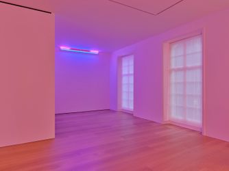 Exhibition view: Dan Flavin, Colored fluorescent light, David Zwirner, London (12 January–18 February 2023). Courtesy David Zwirner Gallery.