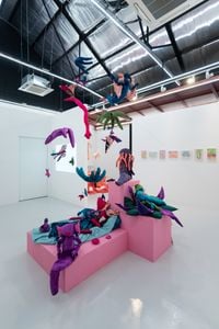 Ellie Don't Forget by Geraldine Lim contemporary artwork sculpture