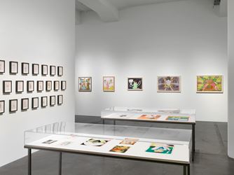 Exhibition view: Mike Kelley, God’s Oasis, Hauser & Wirth, Zürich (22 September–21 December 2018). © Mike Kelley Foundation for the Arts. All Rights Reserved/VAGA at Artists Rights Society (ARS), NY. Courtesy Hauser & Wirth. 