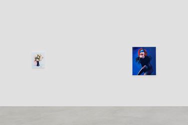 Exhibition view: Sam McKinniss, Neverland, Almine Rech, Brussels (10 January–28 February 2019). © Sam McKinniss. Courtesy the Artist and Almine Rech. Photo: Hugard & Vanoverschelde Photography.
