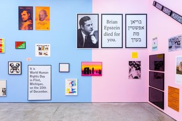 Exhibition view: Jeremy Deller, Warning Graphic Content, The Modern Institute, Aird’s Lane, Glasgow (5 November 2021–22 January 2022).Courtesy the Artist, The Modern Institute/Toby Webster Ltd, Glasgow and Art :Concept, Paris. Photo: Patrick Jameson. 