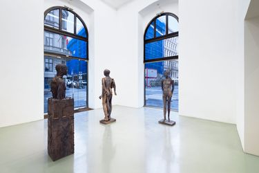 Exhibition view: Heimo Zobernig, New and New, MEYER*KAINER, Vienna (19 January–2 March 2024). Courtesy MEYER*KAINER.