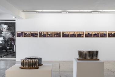 Exhibition view: Marcelo Silveira, Compacto mundo das coisas, Galeria Nara Roseler, São Paolo (8 June–15 August 2019). Courtesy Galeria Nara Roseler, São Paolo. 