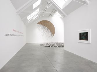 Exhibition view: Richard Long, Circle to Circle, Lisson Gallery, Bell Street, London (11 May–23 June 2018). Courtesy Lisson Gallery. 