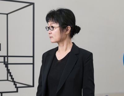 Hong Seung-Hye: Ahead of the Curve