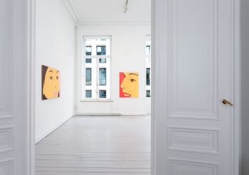 Exhibition view:  Alex Katz, Ada, Gladstone Gallery, Brussels (31 March–28 May 2022). © Alex Katz / VAGA at Artists Rights Society (ARS), NY. Courtesy the artist and Gladstone Gallery.