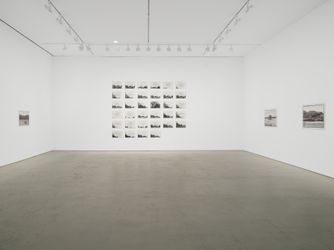 Exhibition view: Zoe Leonard, Al río / To the River, Hauser & Wirth, New York, 548 West 22nd Street (8 September 2022–29 October 2022). Courtesy the artist, Galerie Gisela Capitain, and Hauser & Wirth. Photo: Thomas Barratt.