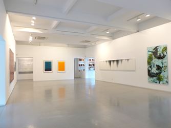 Exhibition view: Group Exhibition, Summer Group Show, Sundaram Tagore Gallery, Singapore (20 July—17 September 2017). Courtesy Sundaram Tagore Gallery. 