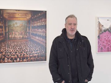 Spencer Tunick Biography, Artworks & Exhibitions | Ocula Artist