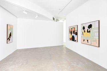 Exhibition view: Cassi Namoda, To Live Long is To See Much, Goodman Gallery, Johannesburg (21 November 2020–16 January 2021). Courtesy Goodman Gallery.