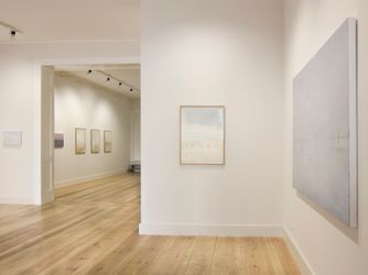 Exhibition view: Peter Bialobrzeski and Miwa Ogasawara, Übers Meer, Galerie Albrecht, Berlin (1–30 June 2022). Courtesy Galerie Albrecht.