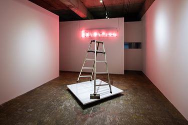 Exhibition view: David Shrigley, Jiro Takamatsu, Brick, Stepladder, and Neon, Yumiko Chiba Associates, Tokyo (18 July–29 August 2020). Courtesy Yumiko Chiba Associates, Tokyo.