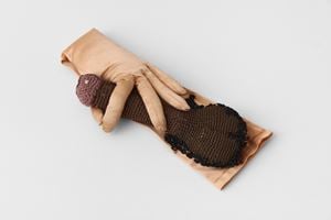 Friends Gloves I by Su Richardson contemporary artwork sculpture