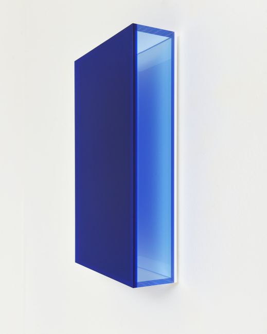 Colormirror satin glow after blue Milan by Regine Schumann contemporary artwork