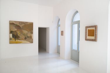 Exhibition view: Deborah Tarr, Shelter Island, Cadogan Contemporary, Milan (11 April–12 May 2023). Courtesy Cadogan Contemporary.