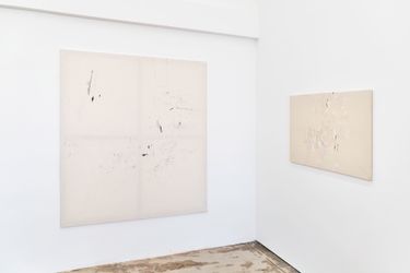 Exhibition view: Flora Hauser, Only Live Once, Simchowitz DTLA, Los Angeles (13 April–18 May 2023). Courtesy Simchowitz.
