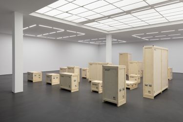 Exhibition view: Karin Sander, "What you see is not what you get" (22 exhibitions), Esther Schipper, Berlin, (10 June–16 July 2022). Courtesy the artist and Esther Schipper, Berlin. Photo: Andrea Rossetti.